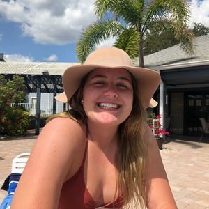 Meet your Posher, Erica